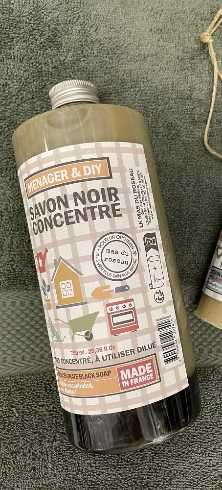 Musta saippua, tiiviste - Marseille-saippuat ja huuhteluetikat - 22_18_75 - 1