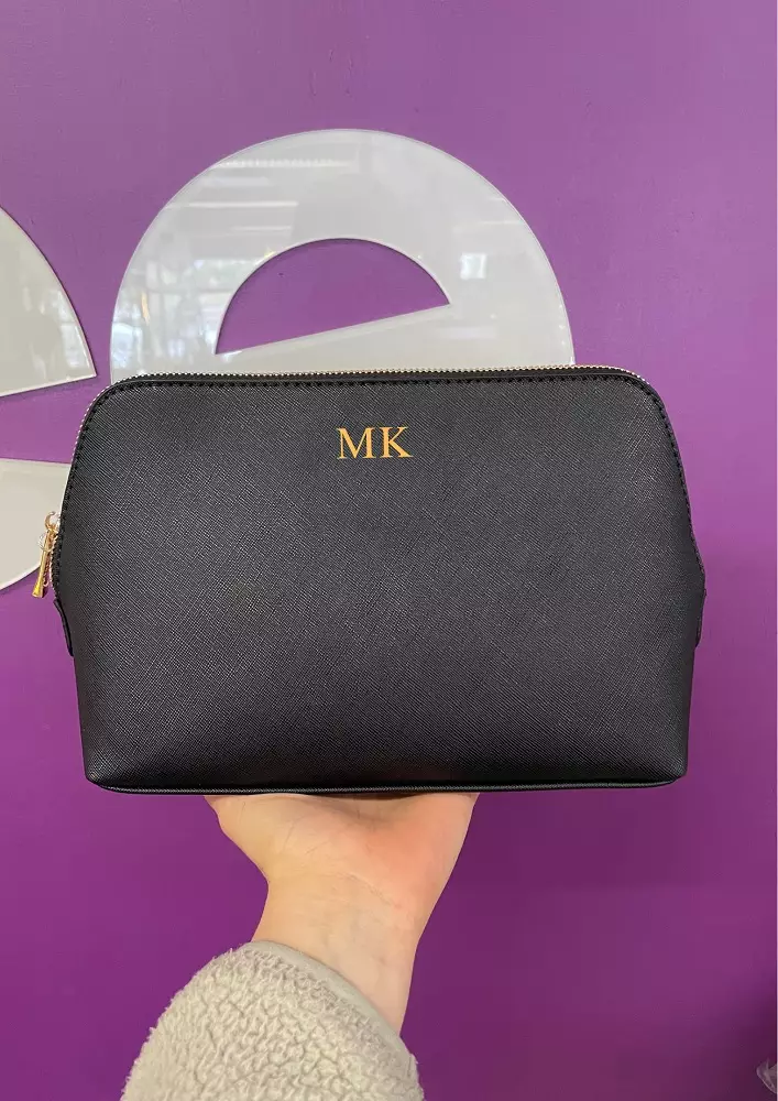 Meikkipussi L nimikirjaimilla - Personoidut tuotteet - meikkiL - 1